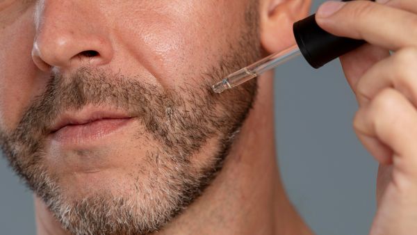 Hydratation des poils : l'huile pour barbe qui fait la différence